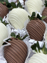 Load image into Gallery viewer, Chocolate Covered Strawberries
